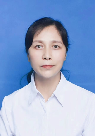 亢莉.jpg